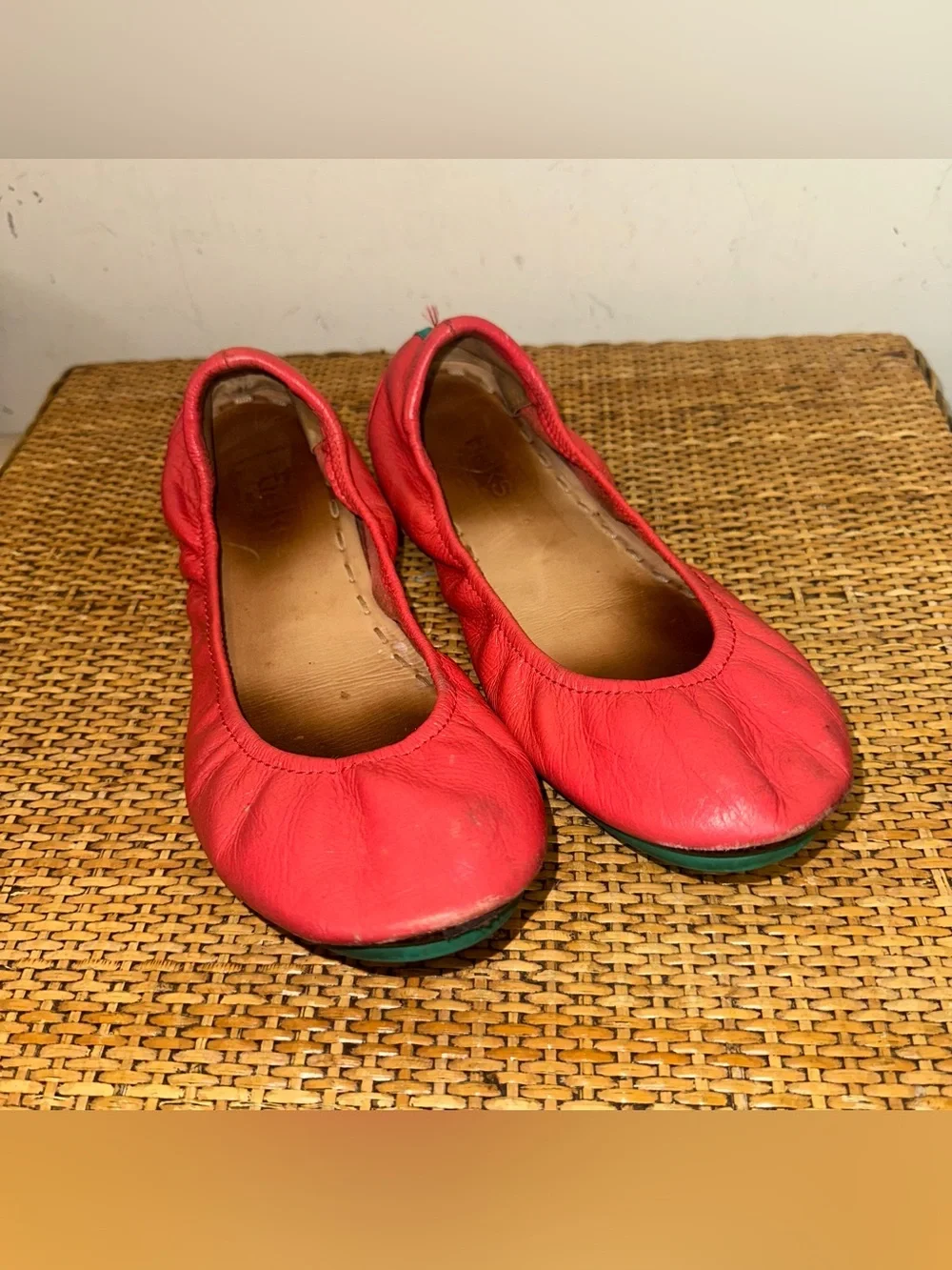 TIEKS by Gavrieli Leather Ballet Flats Womens Size 9 Coral Foldable Slip On